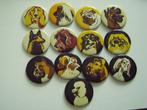 Vintage buttons / speldjes met katten en honden, Ophalen of Verzenden, Gebruikt, Dier of Natuur, Button