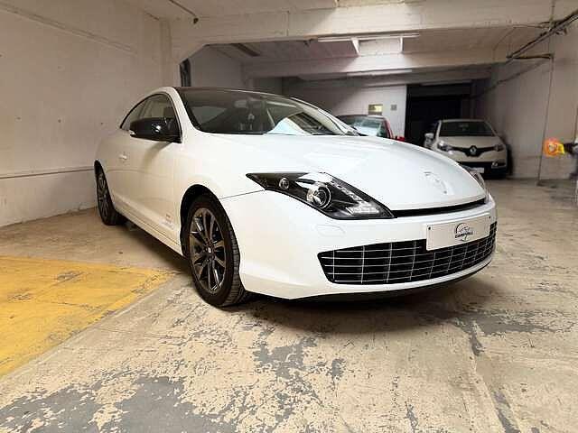 Renault Laguna Coupé 2.0 dCi Monaco GP, Autos, Renault, Entreprise, Autres modèles, ABS, Airbags, Air conditionné, Bluetooth, Ordinateur de bord