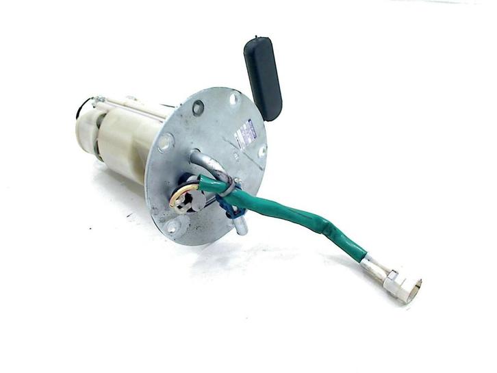 BRANDSTOFPOMP Suzuki SFV 650 Gladius (15100-44H00), Motoren, Onderdelen | Suzuki, Gebruikt