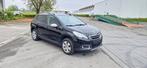 Peugeot 2008 1.2 Benzine 2016 met 89.000km, Voorwielaandrijving, Stof, 1199 cc, Zwart