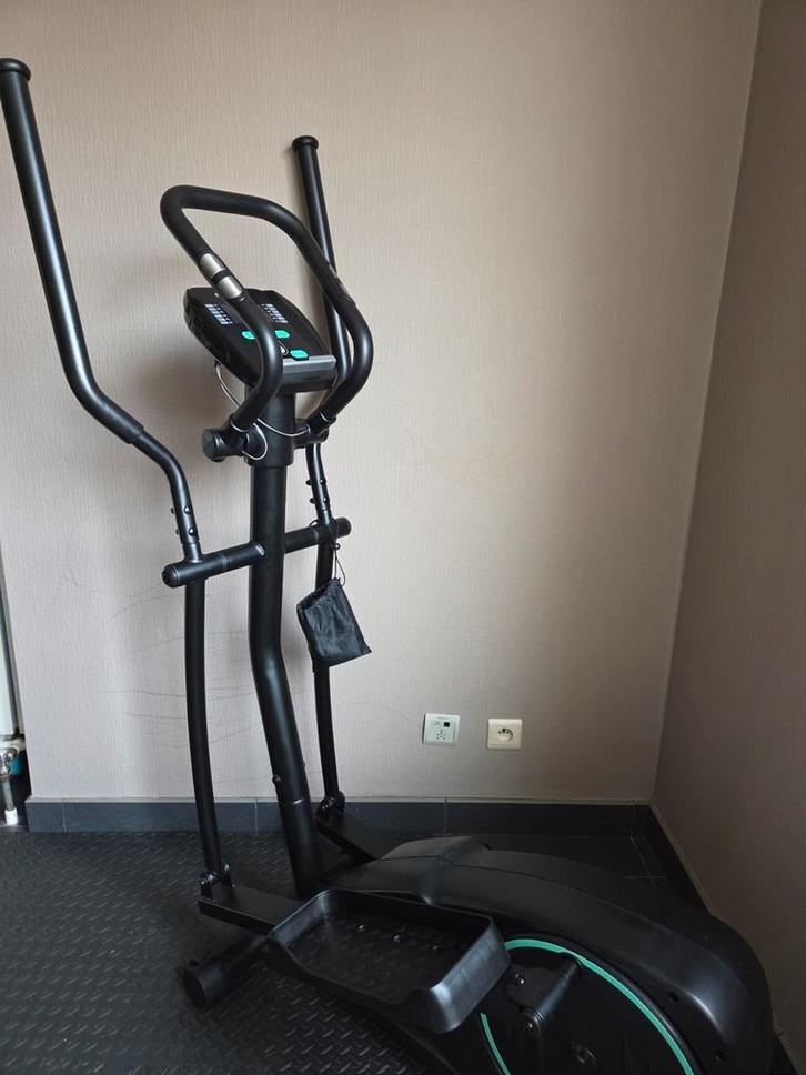 Crosstrainer Focus Fitness Fox 2 zwart, Sport en Fitness, Fitnessapparatuur, Zo goed als nieuw, Crosstrainer, Armen, Benen, Borst