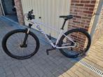 Specialized Rockhopper (L), Fietsen en Brommers, Ophalen, Zo goed als nieuw