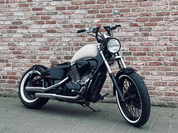 Honda shadow 600 bobber, Motos, Motos | Honda, Particulier, Chopper, 2 cylindres, Enlèvement