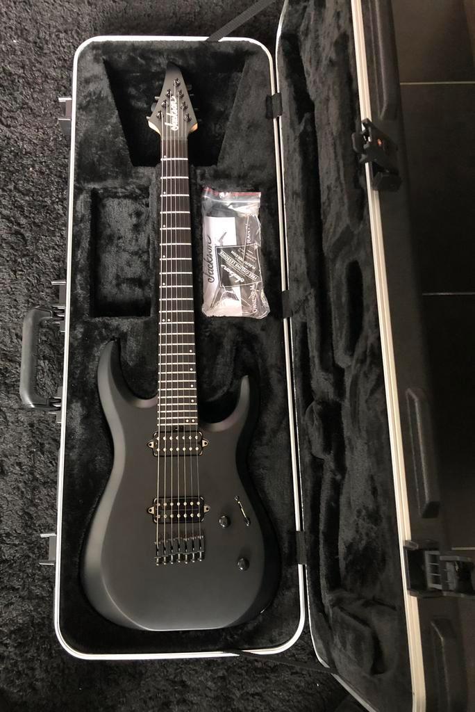 Jackson Pro Plus Mdk 7P HT SB (7string), Muziek en Instrumenten, Snaarinstrumenten | Gitaren | Elektrisch, Zo goed als nieuw, Solid body
