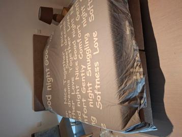 Boxspring 160 x 200 6 maand nieuw amper gebruikt beschikbaar voor biedingen