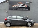 KIA RIO 1.2i ESSENCE 133 000KM 2014 EURO 5B 1ER PROPRIÉTAIRE, Voorwielaandrijving, Euro 5, Stof, Zwart