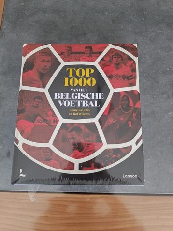 Splinternieuw boek top 1000 Belgisch voetbal kost 50 EURO beschikbaar voor biedingen