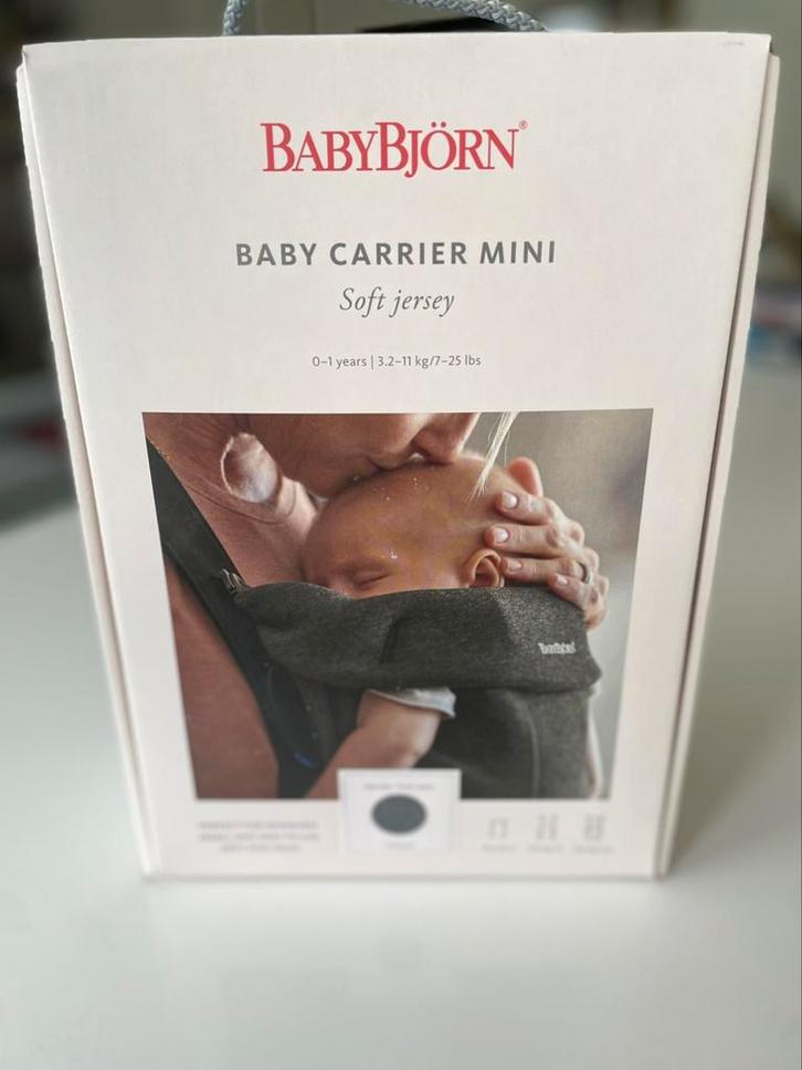 Babybjorn baby carrier mini, Kinderen en Baby's, Babydragers en Draagdoeken, Zo goed als nieuw, Draagzak, Ophalen