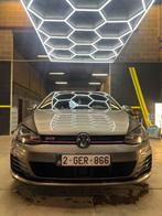 VW GOLF 7 GTI * PERFORMANCE * 1 JAAR GARANTIE MOTOR + DSG, Auto's, Stof, USB, 5 zetels, 5 deurs