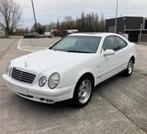 MERCEDES CLK200 COUPÉ AUTOMATIQUE EDITION SPORT, Auto's, Mercedes-Benz, Achterwielaandrijving, Leder en Stof, Wit, Particulier