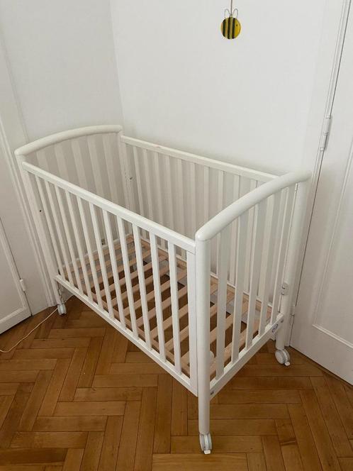 Lit bébé (Pali World), Enfants & Bébés, Chambre d'enfant | Lits, Comme neuf, Moins de 140 cm, Moins de 70 cm, Matelas, Enlèvement