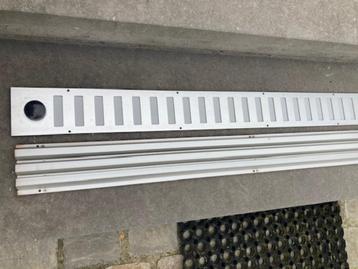 INOX afsluitbare ventilatierooster 10,00 euro beschikbaar voor biedingen