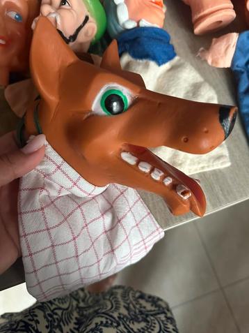 Vintage handpop  beschikbaar voor biedingen