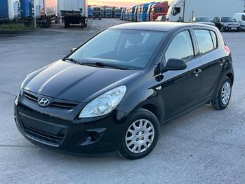 Hyundai i20 1.3i Benzine 57kw Euro 5 Année 2010, 139.000km beschikbaar voor biedingen