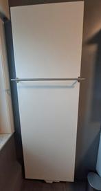 Platte badkamer radiator, Doe-het-zelf en Bouw, Verwarming en Radiatoren, Ophalen, Gebruikt, Radiator
