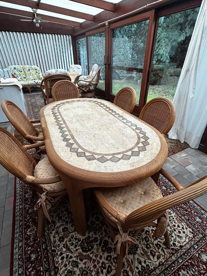 Rotan eettafel met 6 stoelen, Tuin en Terras, Tuinsets en Loungesets, Zo goed als nieuw, Rotan, Ophalen
