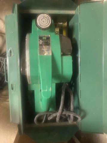 Hitachi Schaafmachine Nooit gebruikt! beschikbaar voor biedingen