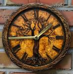 Vintage metalen klok Levensboom (20cm diameter), Huis en Inrichting, Ophalen of Verzenden, Nieuw, Analoog, Wandklok