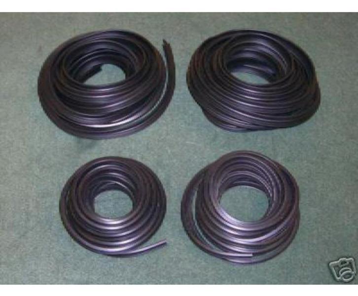 JAGUAR DAIMLER raamrubbers XJ6 XJ12 SER3 BAC4794 X2 BBC5889, Auto-onderdelen, Ruiten en Toebehoren, Amerikaanse onderdelen, Oldtimer onderdelen