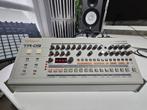 Roland TR-09, Muziek en Instrumenten, Drumcomputers, Ophalen, Zo goed als nieuw, Roland