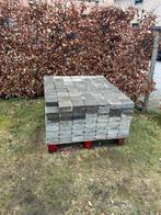 Betonklinker 10m2 grijs getrommeld, Tuin en Terras, Ophalen, Gebruikt, Klinkers, 10 m² of meer