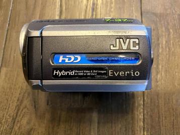JVC Everio GZ-MG135E Compact Handeld 30GB HD Drive & SD