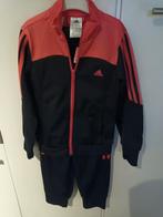 trainingspak Adidas maat 128, Kinderen en Baby's, Kinderkleding | Maat 128, Meisje, Gebruikt, Sport- of Zwemkleding, Ophalen