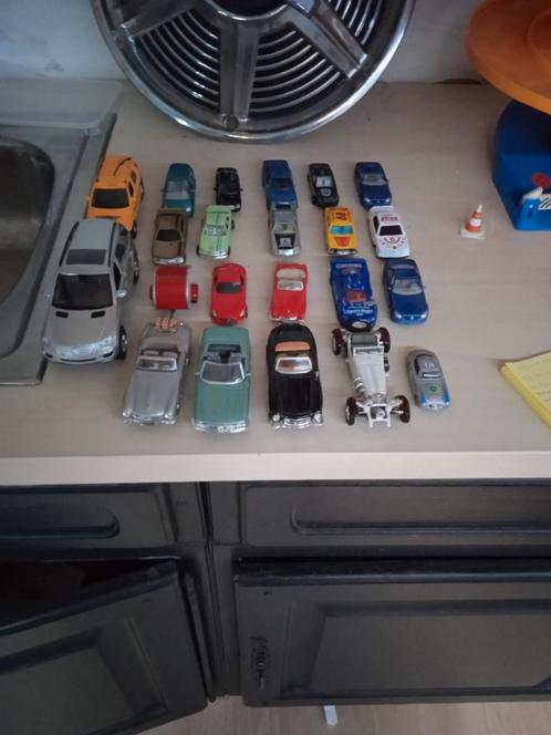Mercedes collectie verschillende schalen en merken, Hobby en Vrije tijd, Modelauto's | Overige schalen, Zo goed als nieuw, Ophalen of Verzenden