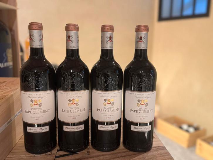 Château Pape Clément 2019 – Grand Cru Classé 4 flessen, Verzamelen, Wijnen, Nieuw, Rode wijn, Frankrijk, Ophalen