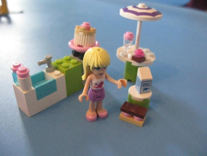 Lego Friends 3930: Stephanie's Buitenkeuken, Kinderen en Baby's, Speelgoed | Duplo en Lego, Zo goed als nieuw, Lego, Complete set