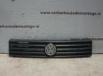 CALANDRE Volkswagen Polo II (86CF) (867-853-053-g), Utilisé, Volkswagen