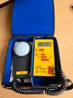 LUX meter, Elektronische apparatuur, Ophalen