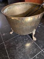 Koperen ketel met pook, Ophalen, Koper