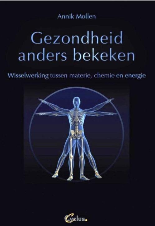 Gezondheid Anders Bekeken, Annik Mollen, Boeken, Esoterie en Spiritualiteit, Zo goed als nieuw, Ophalen of Verzenden