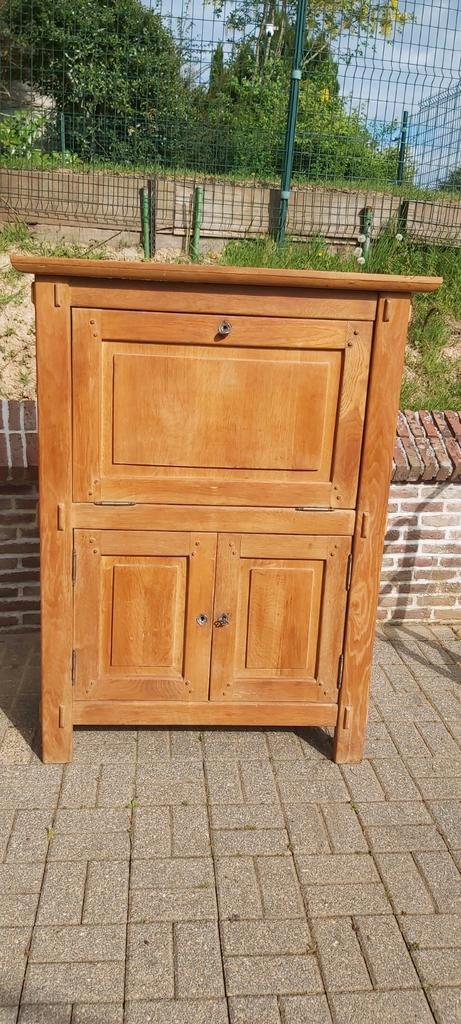 BARKAST VAN MASSIEF LICHT EIKENHOUT, Antiek en Kunst, Antiek | Meubels | Kasten, Ophalen