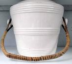 SEAU en FAIENCE. EXPORTATION CONGO., Ophalen