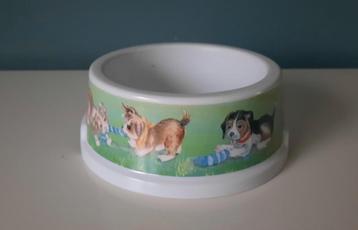 Honden/katten eet/drink bakje beschikbaar voor biedingen