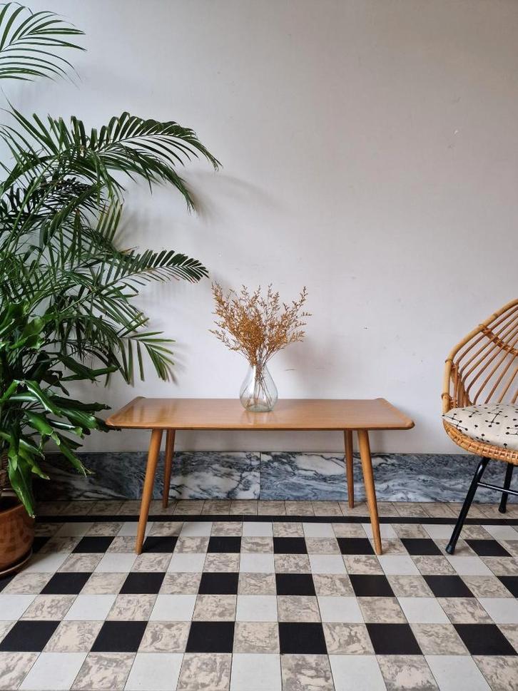 Vintage sixties salontafeltje | coffeetable | bijzettafel, Huis en Inrichting, Woonaccessoires | Overige, Gebruikt, Ophalen