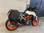 KTM Duke 390 met volledige kofferset en Akrapovic A2 geschik, Motoren, Motoren | KTM, 390 cc, Bedrijf, Overig, 12 t/m 35 kW
