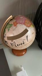 Urne globe, Comme neuf