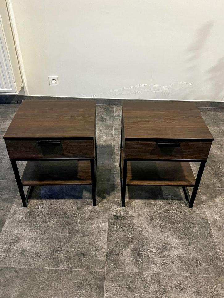 Paar Ikea donkerbruine nachtkastjes, Huis en Inrichting, Slaapkamer | Nachtkastjes, Zo goed als nieuw, Ophalen