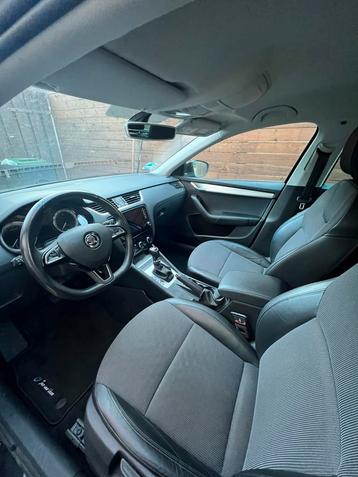 Skoda Octavia 5E half leder interieur beschikbaar voor biedingen