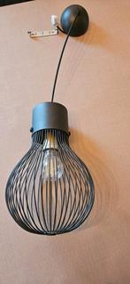 Mooie lamp, Enlèvement