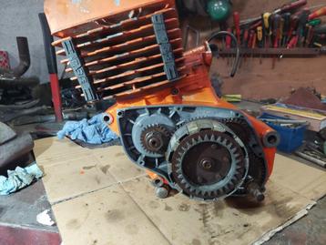 GEZOCHT zijdekeksel swm 400 cc  beschikbaar voor biedingen