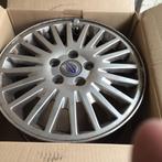 Jante Volvo 16 pouces, 15 inch, Velg(en), Gebruikt