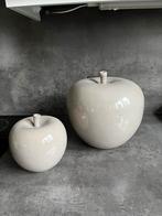 2 decoratieve appels licht bruin, Huis en Inrichting, Ophalen of Verzenden, Zo goed als nieuw