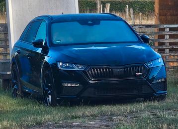 Skoda octavia RS, Autos, Euro 6, Carnet d'entretien, Noir, 5 portes