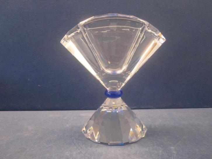 Swarovski "Selection" blauwe bol vaas, Verzamelen, Swarovski, Nieuw, Figuurtje, Ophalen of Verzenden