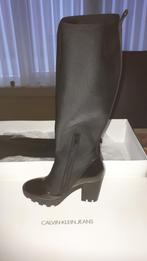 Calvin klein Hoge zwarte laarzen, Vêtements | Femmes, Chaussures, Comme neuf, Noir, Enlèvement, Calvin Klein