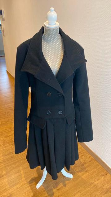 Winterjas met wol XS-S beschikbaar voor biedingen